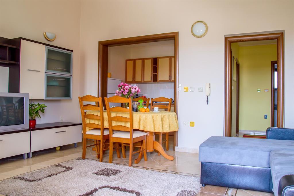 אומאג Apartment Roko מראה חיצוני תמונה