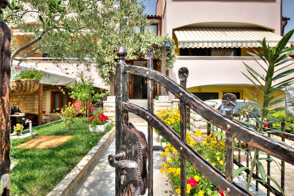 אומאג Apartment Roko מראה חיצוני תמונה