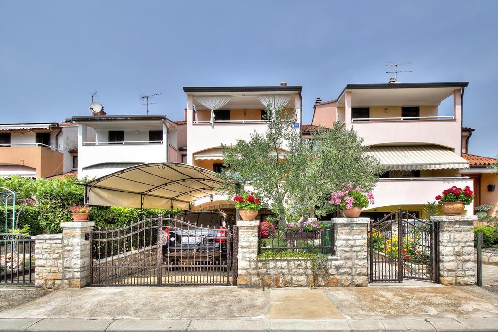 אומאג Apartment Roko מראה חיצוני תמונה